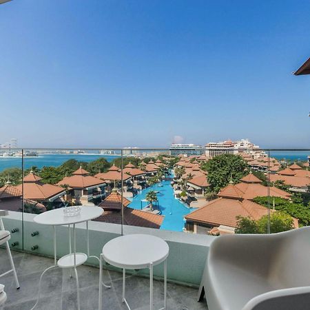 Luxury Azizi Mina Beachfront Apartments Dubai Exteriör bild