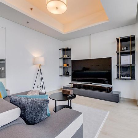 Luxury Azizi Mina Beachfront Apartments Dubai Exteriör bild