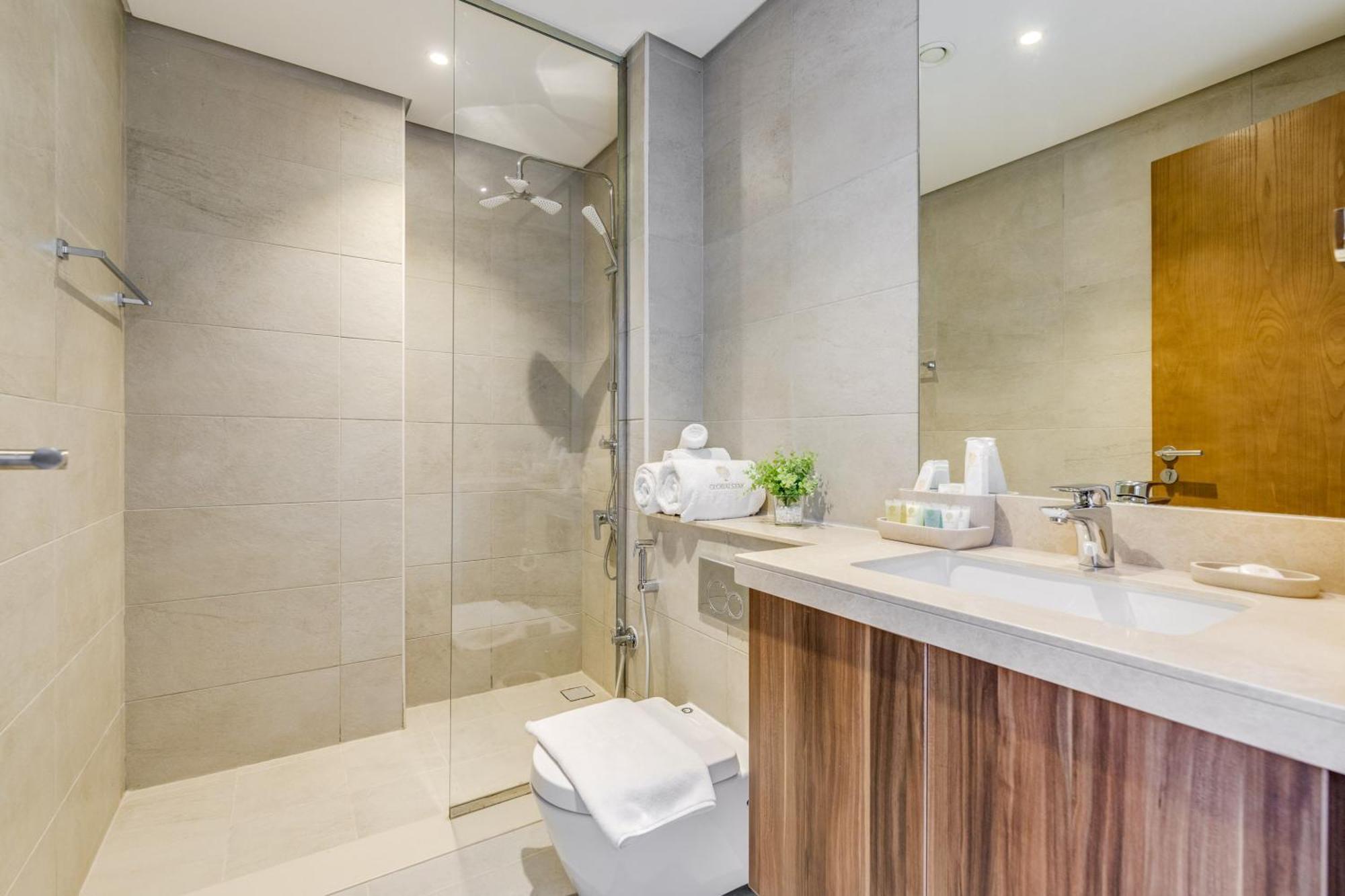 Luxury Azizi Mina Beachfront Apartments Dubai Exteriör bild